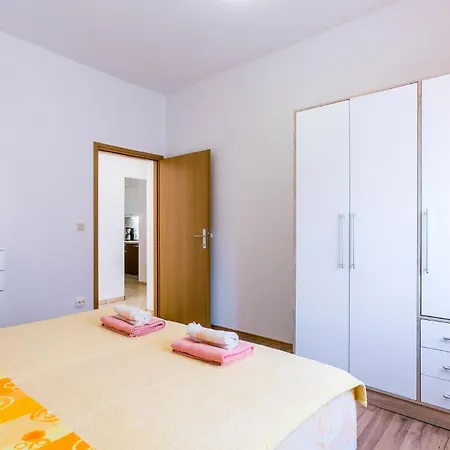 Apartment Aleksic - App Novi A3 - Mpolo *